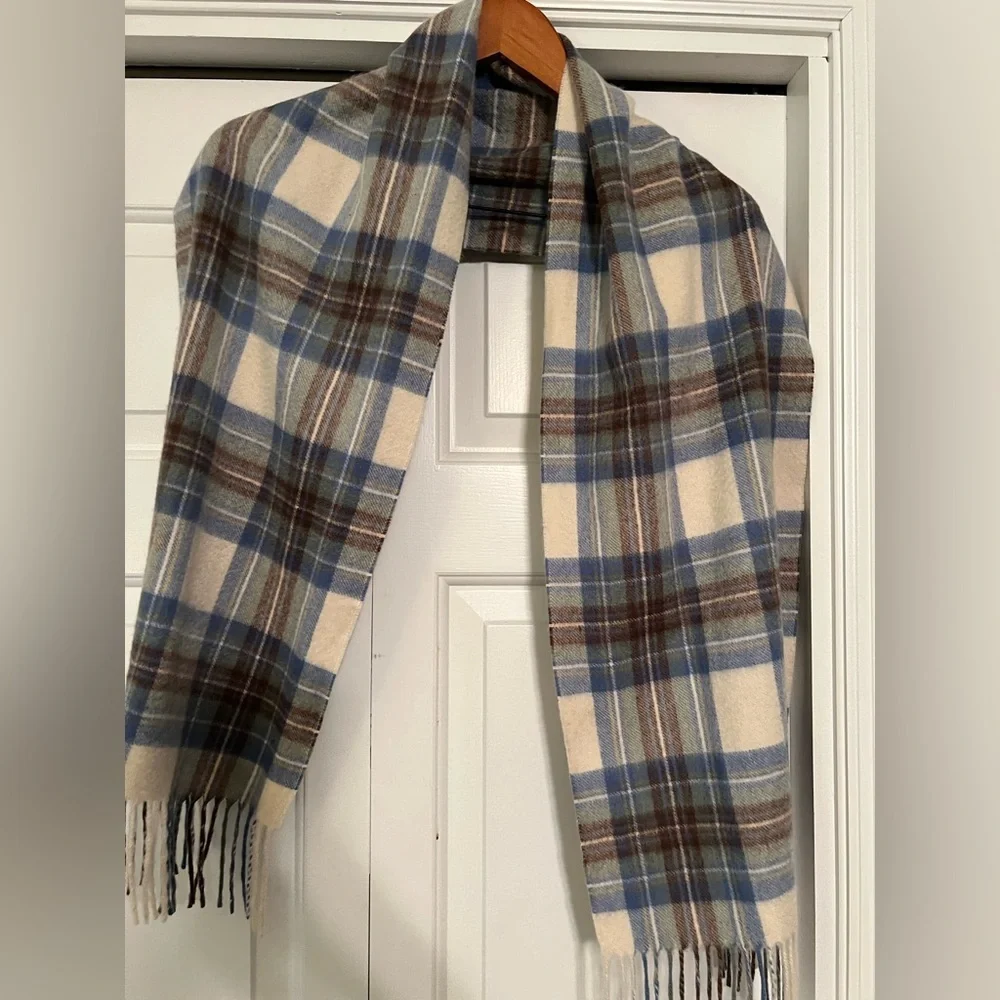 100% CASHMERE Plaid Fringe Scarf Blue Cream Brown Soft Luxe Winter Wrap EUC 2481